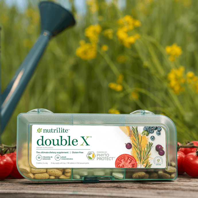 Nutrilite™ Double X™ Vitamin/Mineral/Phytonutrient Supplement - 31-Day Supply with 3-Compartment Case